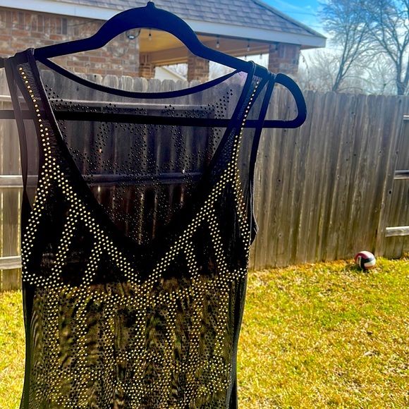 Sheer In Style - Picture 2 of 2